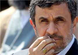 احمدی‌نژاد منتظر فرصت است
