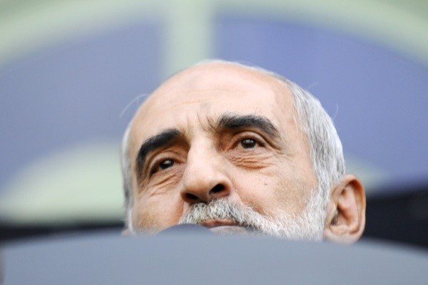 برادر حسین! اگر زمان احمدی نژاد که بابک زنجانی در حال غارت بود، یک کلمه علیه او در کیهان نوشته بودید، اکنون می توانستید سرتان را بالا بگیرید