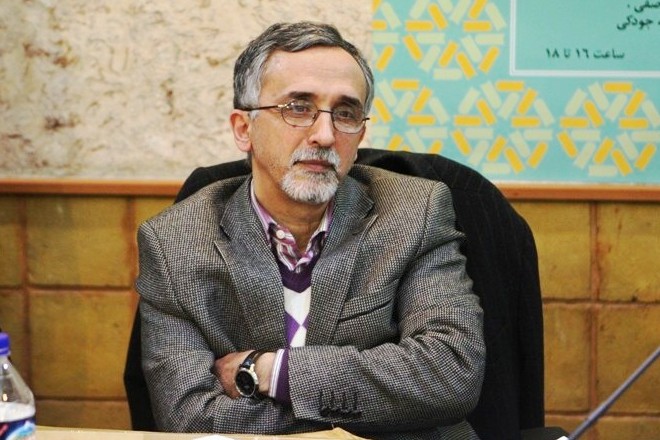 عبدالله ناصری: احمدی‌نژادی‌ها می‌خواهند روحانی یک دوره‌ای باشد/ جلیلی پایگاه اجتماعی ندارد/ لاریجانی را دیگر اصول‌گرای دوران ریاست صداوسیما نمی‌دانیم